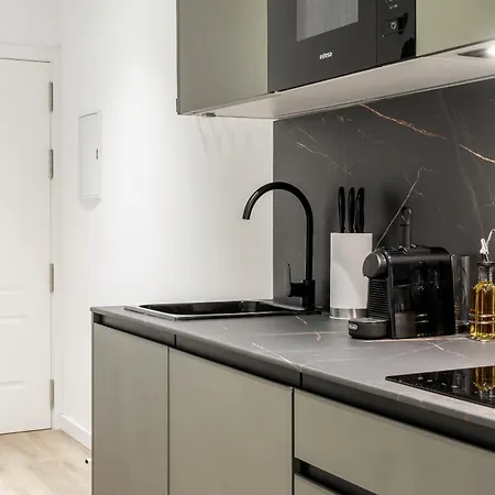 Limehome Malaga Calle Victoria Room photo